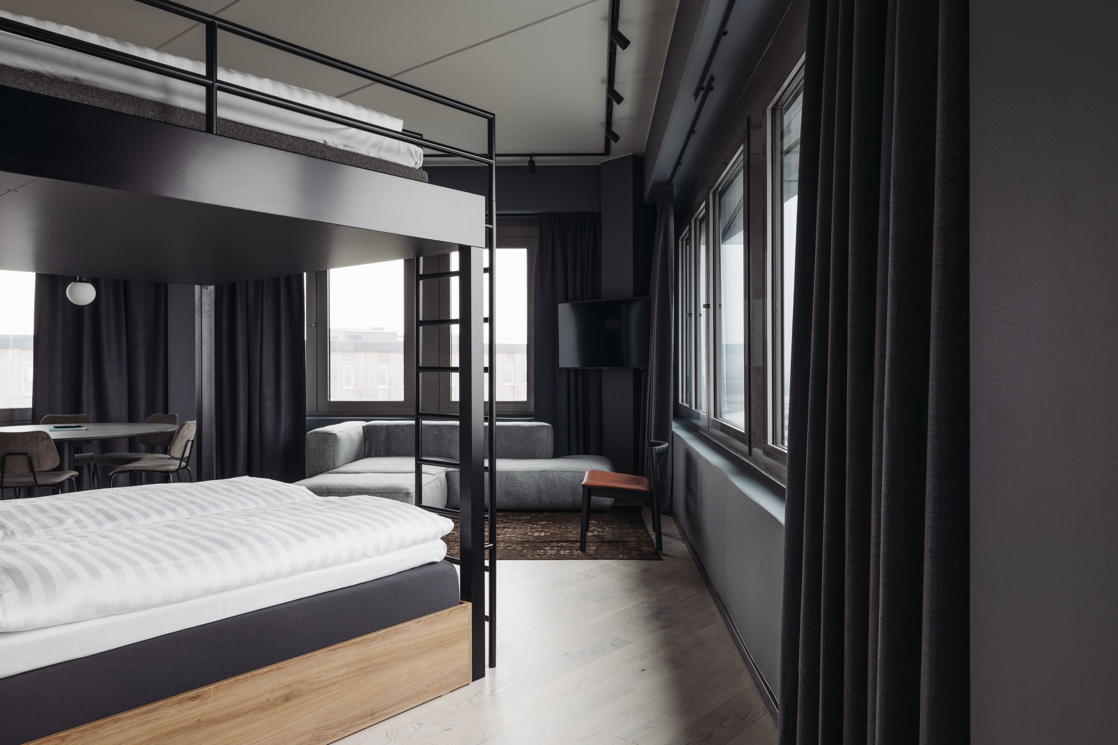 xxl-room, non smoking | 1 bedroom, blackout curtains, soundproofing, free wifi