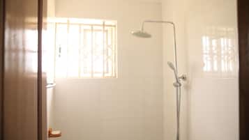 Chambre Double Exécutive | Douche de la salle de bain