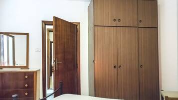 3 室のベッドルーム、ベッドシーツ