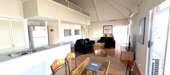Osprey Holiday Village Unit 123 - Villa with a Pool in the Complex