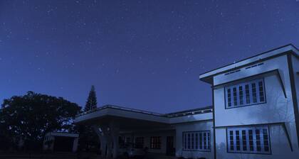 Hillview Plantation Bungalow