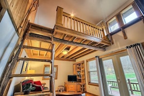 Smart TV, fireplace, DVD player, foosball