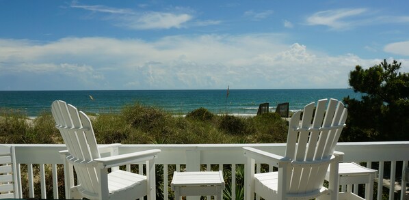 Property grounds - Oceanfront,private pool,beach boardwalk,views galore!Located in Spinnakers Reach (Emerald Isle)