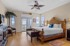 7 bedrooms, desk, iron/ironing board, travel crib - Oceanfront,private pool,beach boardwalk,views galore!Located in Spinnakers Reach (Emerald Isle)