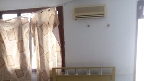 Basic Suite, 1 Twin Bed | WiFi (free) - pousada caminho do mar (Fortaleza)