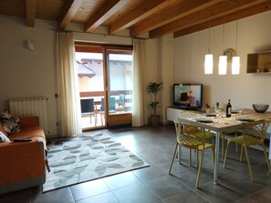 Fernseher