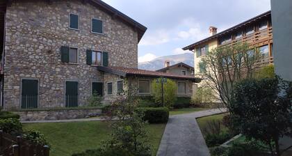 New 80m / 2 apartment in the center of Songavazzo