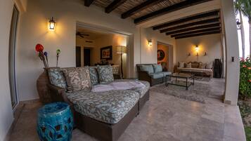 Condo, 3 Bedrooms | Terrace/patio