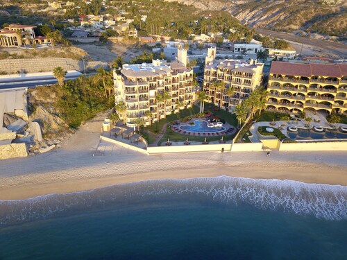 Las Olas A104 3 BR by Casago