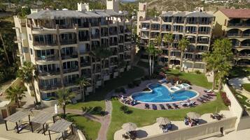 Condo, 3 habitaciones | Exterior