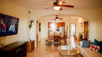 Condo, 2 Bedrooms | Living area