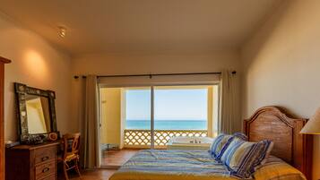 Condo, 2 Bedrooms | 2 bedrooms, individually furnished, desk, iron/ironing board