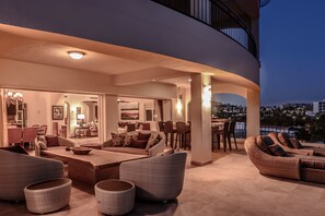Property grounds - Tortuga Bay 2401 3 BR by Casago (San José del Cabo)