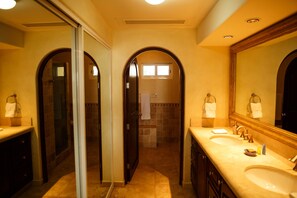 Condo, 2 Bedrooms | Bathroom | Towels - Las Mananitas E3301 2 BR by Casago (San José del Cabo)