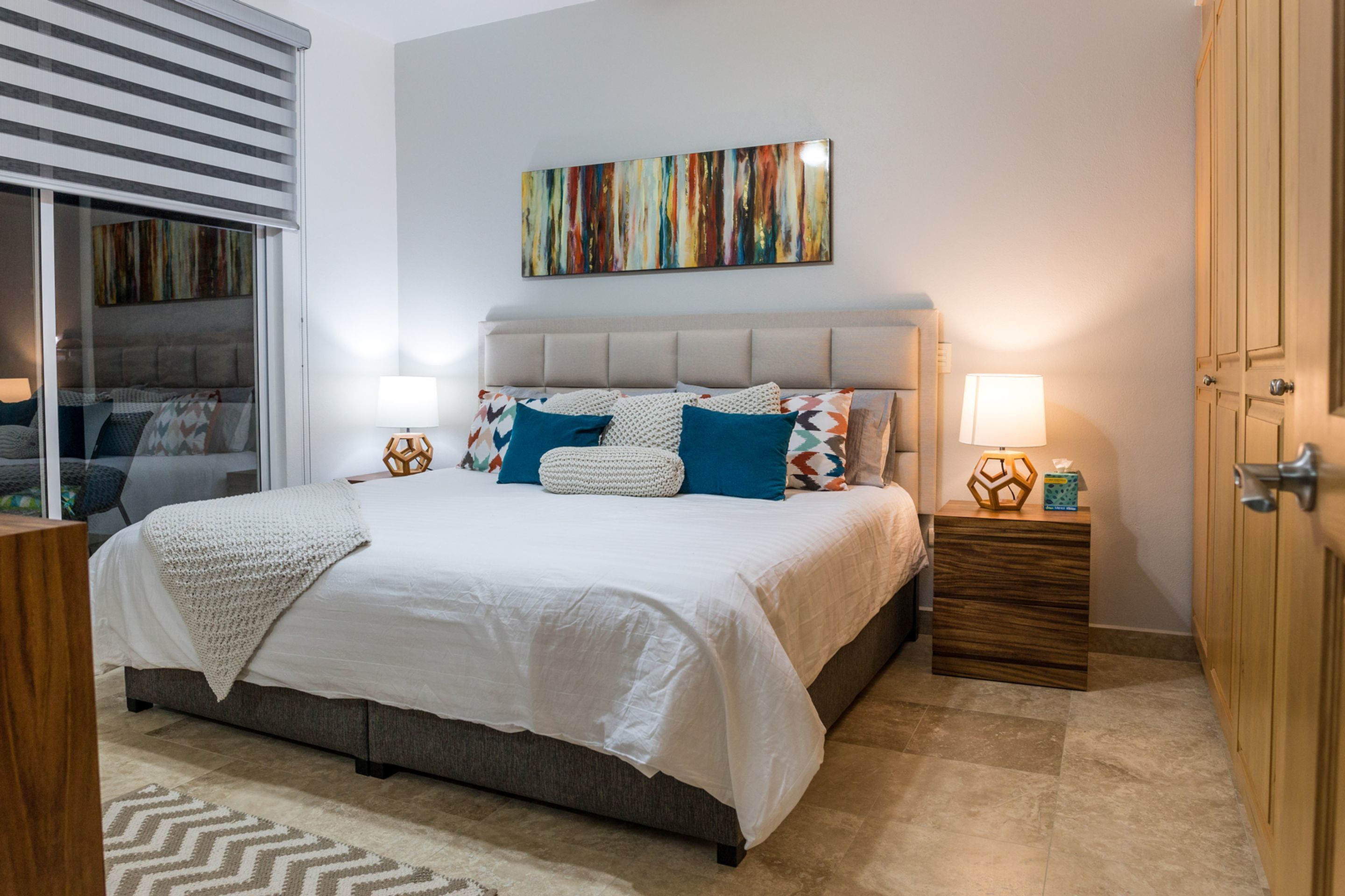 Condo, 2 phòng ngủ | 2 phòng ngủ, trang bị nội thất với thiết kế riêng biệt 