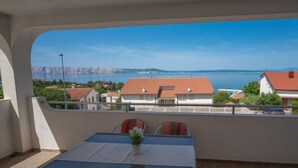 Outdoor dining - Apartment Josipa by Interhome (Novi Vinodolski/Klenovica)