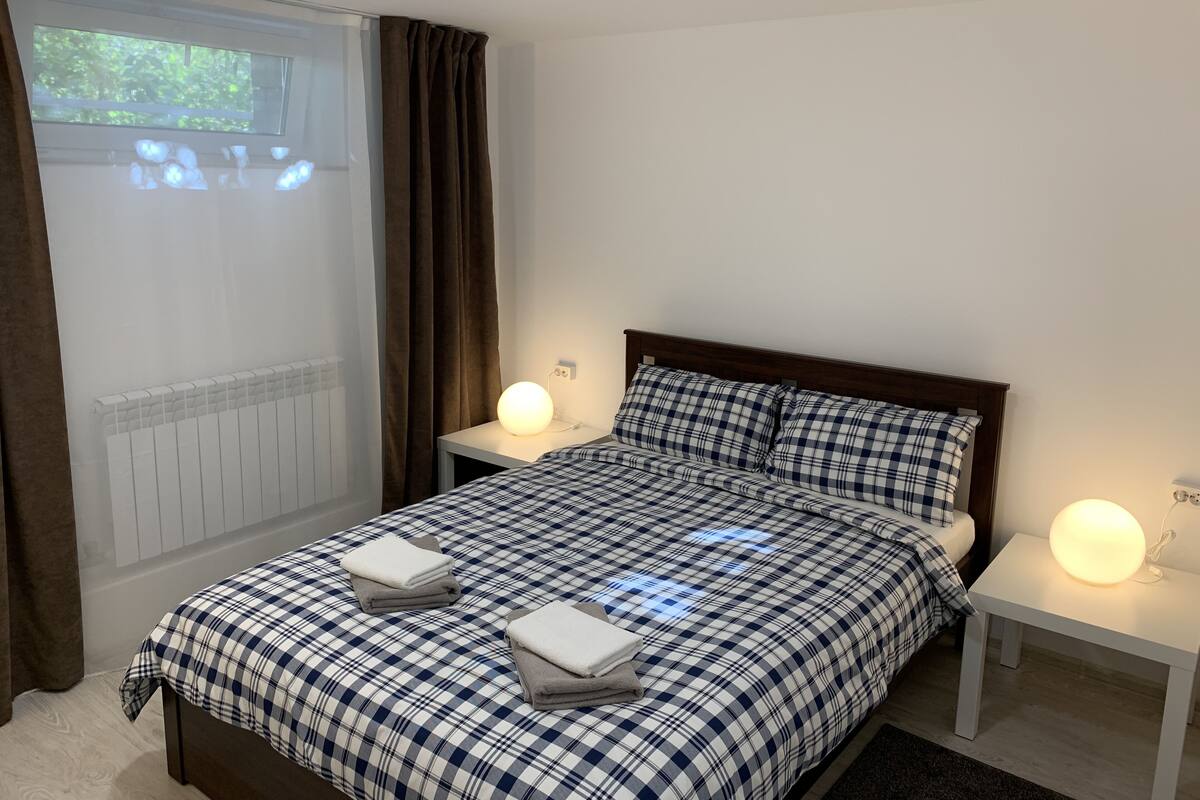 Basic Double Room (ground floor)