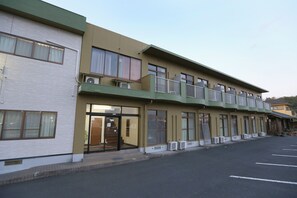 Exterior - Business Hotel Shirasagi (Kanoya)