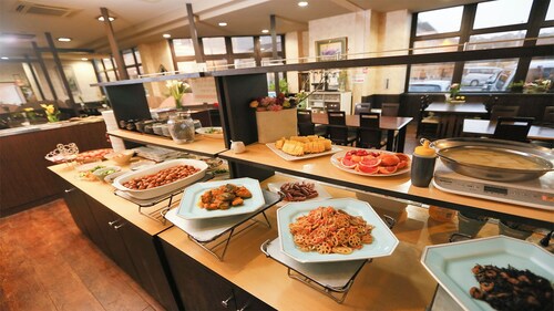 Business Hotel Shirasagi