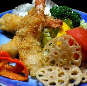 餐飲