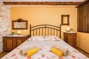 1 chambre, Wi-Fi gratuit, draps fournis