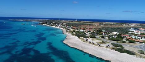 Solsenger og strandhåndklær