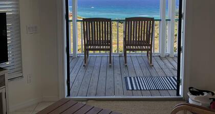 Stunning views of Dragon Cay on Middle Caicos with your own private pool!