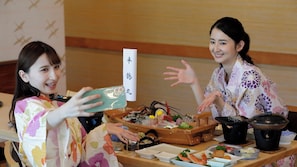 用餐