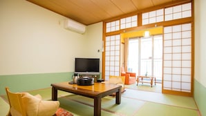 Room - Shibi Yu-no-yado Kusunoki (Satsuma)