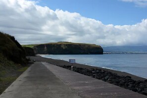 Beach nearby, sun loungers, beach towels - Pôr do Sol is an accommodation located in R.Grande,close to Santa Barbara beach  (Ribeira Grande)
