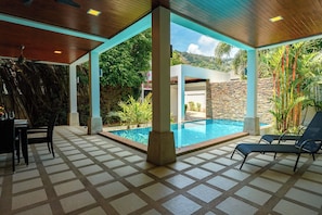Outdoor pool - The Nest-Luxury Modern 2 Bedrooms Villa With Pool (Tambon Rawai)