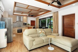 Televisión LCD y reproductor de DVD 