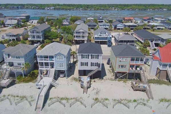 Exterior - Family Seaclusion - Oceanfront in Garden City Beach (Garden City Beach)