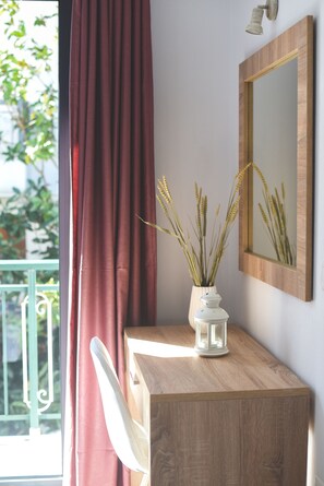 Superior Apartment, 2 Bedrooms | Soundproofing, free WiFi, bed sheets - Albertos House (Skiathos)