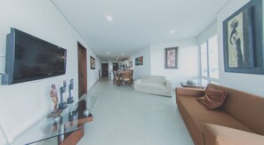 Torres del Lago 903B, 3 Bedroom | Ropa de cama hipoalergénica y edredón