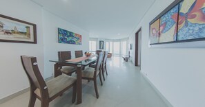 Torres del Lago 903B, 3 Bedroom | Hypo-allergenic bedding, down comforters, in-room safe, blackout drapes - Torres Del Lago (Cartagena)