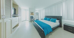 Apartamento Vista a la Bahia 704A, 1 Bedroom | Ropa de cama hipoalergénica y edredón