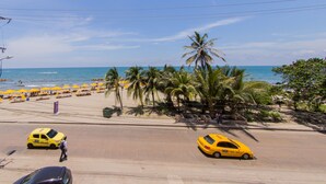 Beach/ocean view - Malecon- Apartamento Frente Al Mar (Cartagena)