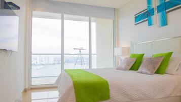 Deluxe Condo (H2) | Beach/ocean view