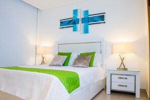 Deluxe Condo (H2)