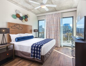 2 dormitorios, tabla de planchar con plancha, Internet y ropa de cama