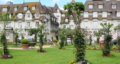 Les écuries de Callenville by Interhome