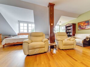 2 bedrooms, internet