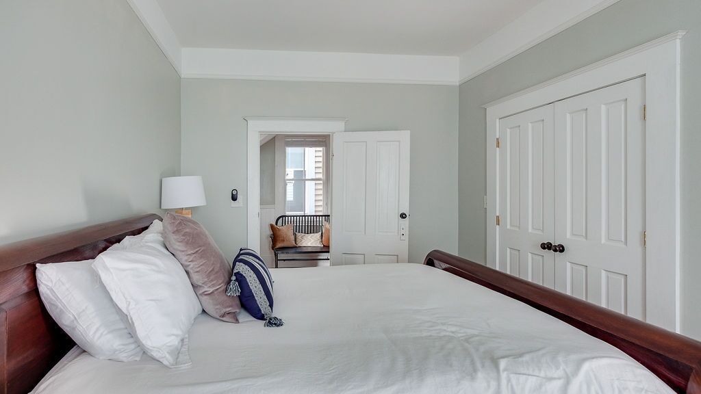 2 chambres, fer et planche à repasser, Wi-Fi, draps fournis