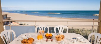 Proche de la Plage | Apt spacieux + Accès Piscine