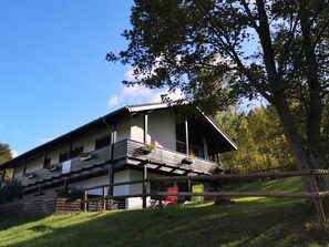 Exterior - Lake keeper's house, unique, direct location on the shore of Lake Kronenburg, sauna (Dahlem)