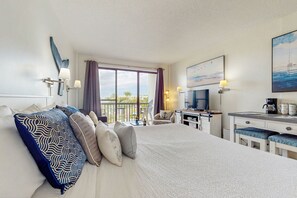 Strykejern/-brett, internettilgang og sengetøy