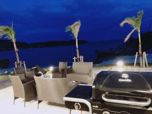 BBQ/picnic area - Thalassa Beach and Pool Villa (Yoron)