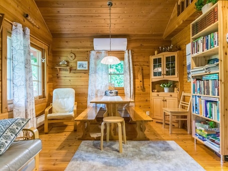 Fernseher. Tuomola by Interhome