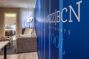 2 chambres, fer et planche à repasser, accès au Wi-Fi (inclus)